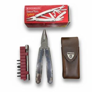 Pinza Victoninox Modelo Swiss Tool Spirit